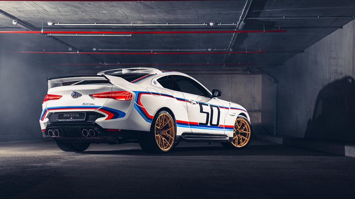 Une livraison exceptionnelle : la BMW 3.0 CSL.